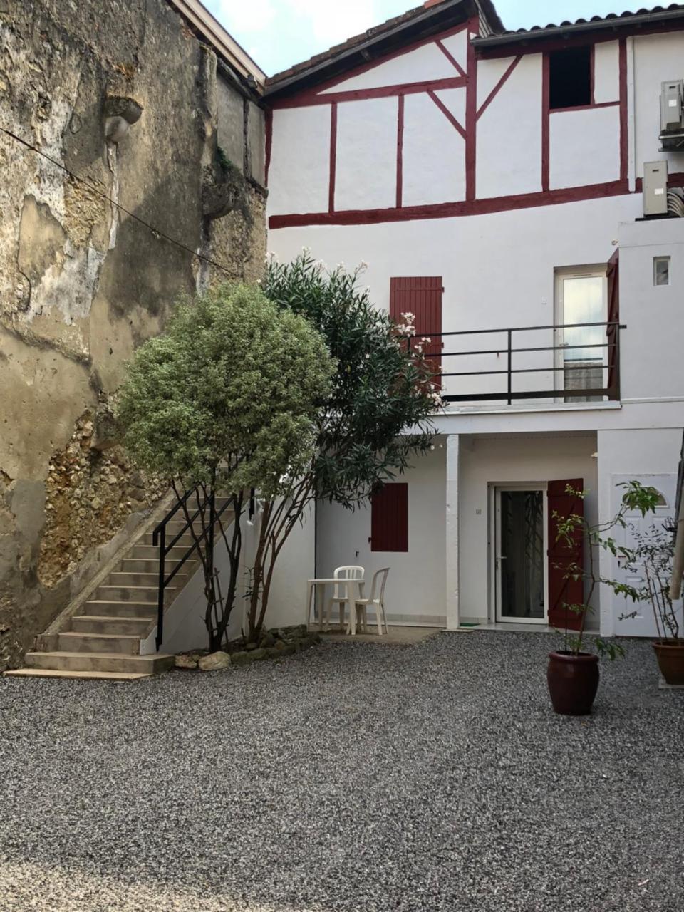 Hotel Des Arceaux Saint-Sever Kültér fotó